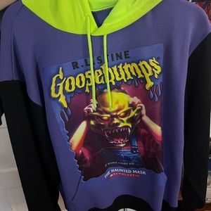 Dumbgood goosebumps hoodie unisex small